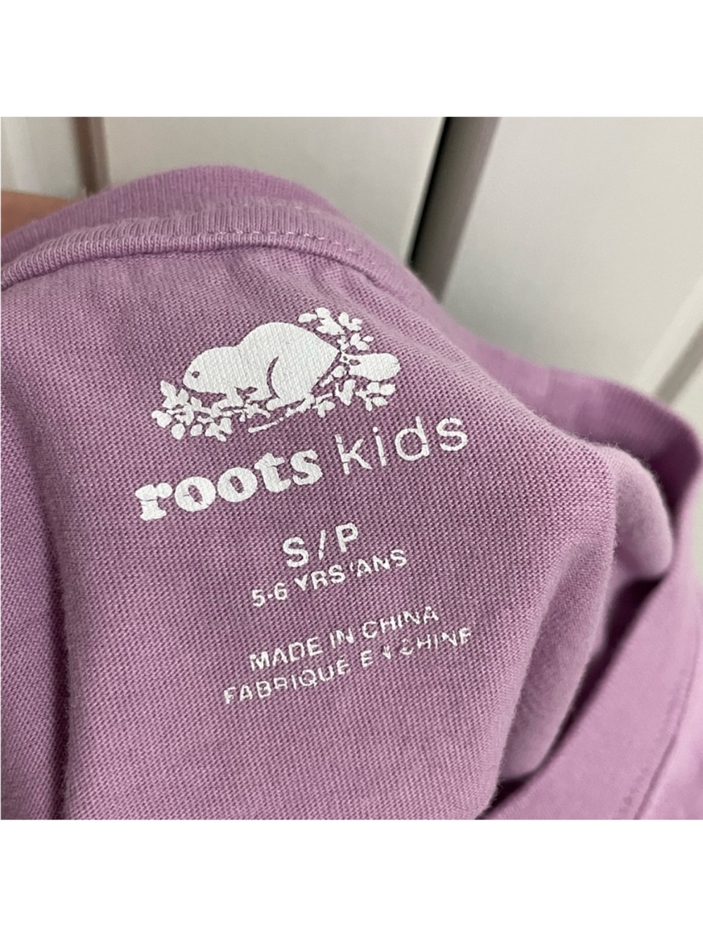 🩵4/$20 — Roots Kids' Organic Cotton Lavender Graphic Crop T-Shirt 5T - Picture 7 of 10